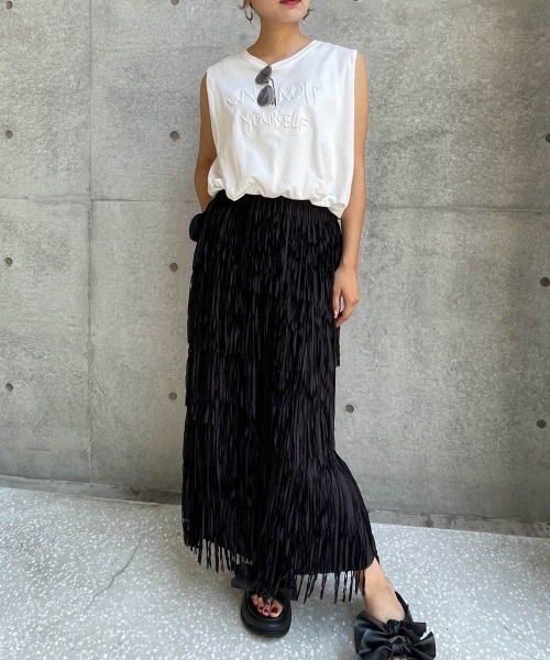 ENIM BY VICKY(エニムバイビッキー)の「刺繍ロゴバルーンノースリプルオーバー《洗濯機で洗える》(Tシャツ/カットソー・レディース・ブラック/ホワイト・M)」の16枚目の写真