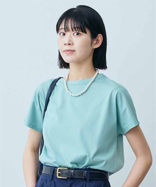 THREE FIFTY STANDARD（スリーフィフティースタンダード）の「ＴＨＲＥＥ　ＦＩＦＴＹ　ＳＴＡＮＤＡＲＤ　汗じみ軽減加工をほどこしたフレンチスリーブＴシャツ（Tシャツ/カットソー・レディース・ブルー/チャコールグレー/ベージュ・LARGE/MEDIUM）」の3枚目の写真