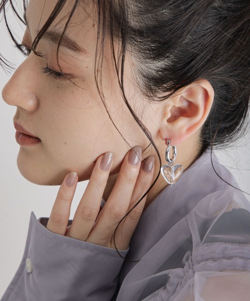 RAGEBLUE(レイジブルー)の「クリアハートピアス(ピアス(両耳用)・レディース・その他・FREE)」の1枚目の写真