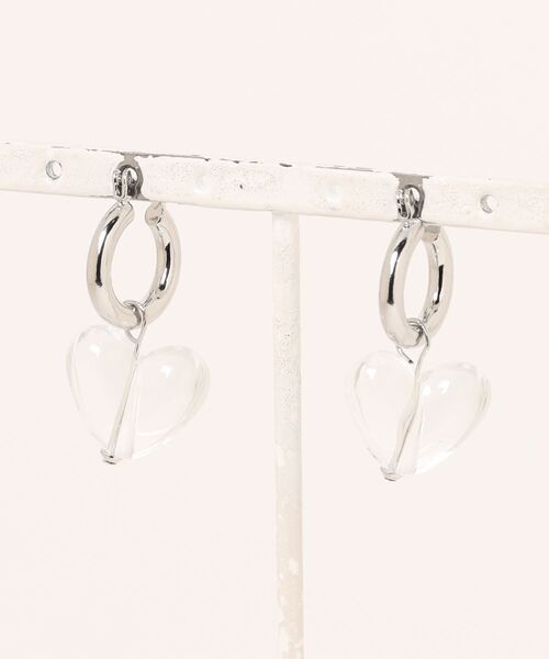 RAGEBLUE(レイジブルー)の「クリアハートピアス(ピアス(両耳用)・レディース・その他・FREE)」の2枚目の写真