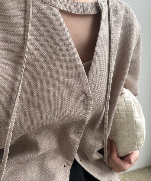 lawgy(ラウジー)の「string pin sleeve gather jacket tops / ストリングピンスリーブギャザージャケットトップス(その他トップス・レディース・ベージュ/ホワイト・FREE)」の6枚目の写真