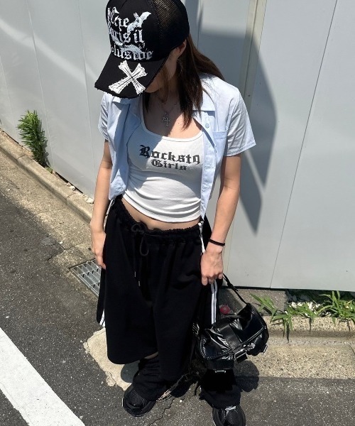 XU（エックスユー）の「ストリートファッション XU エックスユー metallic belt pocket bag メタリックベルトポケットバッグ ハンドバッグ ショルダーバッグ カバン 鞄 韓国ファッション 韓国ストリート（ショルダーバッグ・メンズ・シルバー/ブラック・ONE SIZE）」の4枚目の写真