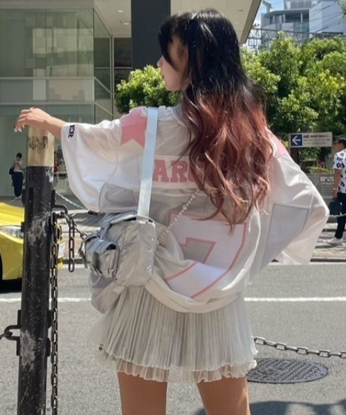 XU（エックスユー）の「ストリートファッション XU エックスユー metallic belt pocket bag メタリックベルトポケットバッグ ハンドバッグ ショルダーバッグ カバン 鞄 韓国ファッション 韓国ストリート（ショルダーバッグ・メンズ・シルバー/ブラック・ONE SIZE）」の17枚目の写真