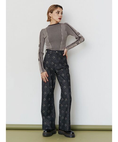 EVRIS(エヴリス)の「ロゴラインタートルニットトップス(ニット/セーター・レディース・ブラウン/ピンク/ブラック/ホワイト・FREE)」の17枚目の写真