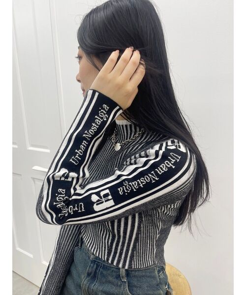 EVRIS(エヴリス)の「ロゴラインタートルニットトップス(ニット/セーター・レディース・ブラウン/ピンク/ブラック/ホワイト・FREE)」の20枚目の写真