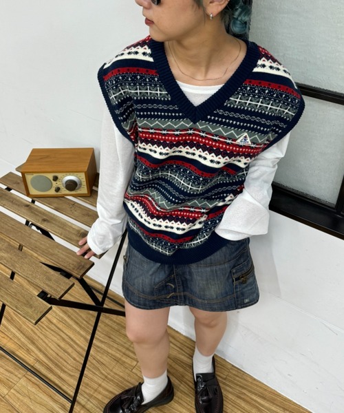 GEVACO(ゲバコ)の「【GEVACO / ゲバコ】フェアアイルVネックニットベスト(ベスト・メンズ・グリーン/ネイビー/ブラウン・LARGE/MEDIUM/SMALL)」の15枚目の写真