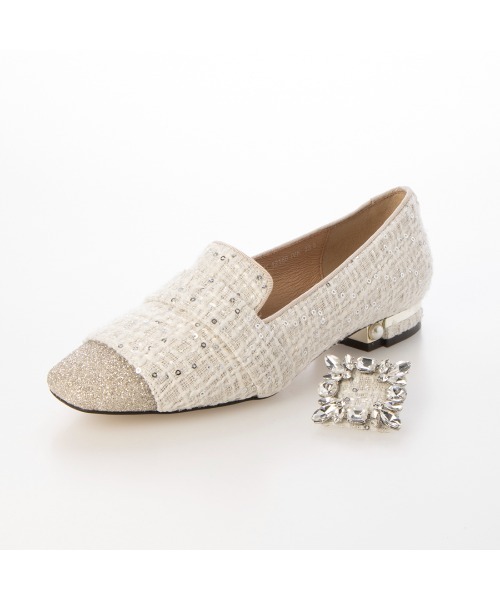 【セール】【美人百花9月号】ビジューバックル付きオペラシューズ（その他シューズ）｜Mode et Jacomo（モードエジャコモ）