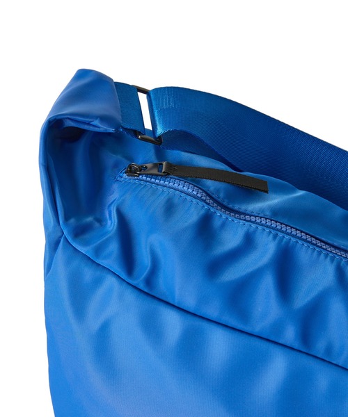 meltum(メルタム)の「【ZOZO限定】ROUND SHOULDER BAG(ショルダーバッグ・メンズ・ブラック/ブルー/オリーブ/アイボリー・FREE)」の14枚目の写真