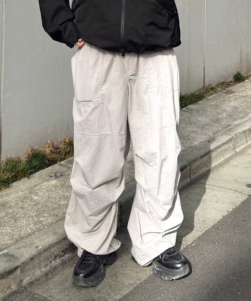 25SS ナイロンジップカーゴパンツ　今期新品 25SS ナイロンジップカーゴパンツ 今期新品 - メルカリ