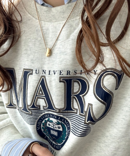 Java（ジャバ）の「《Javaジャバコラボ》大人カジュアルスタイルに。カレッジロゴクラックプリント裏起毛スウェット（スウェット・レディース・オフホワイト/オートミール/杢グレー/チャコール・LARGE/MEDIUM/SMALL/X-LARGE）」の7枚目の写真