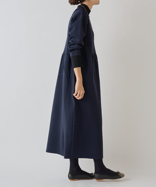 BEARDSLEY（ビアズリー）の「バイカラーニットワンピース（ワンピース・レディース・キャメル/ネイビー・FREE）」の7枚目の写真