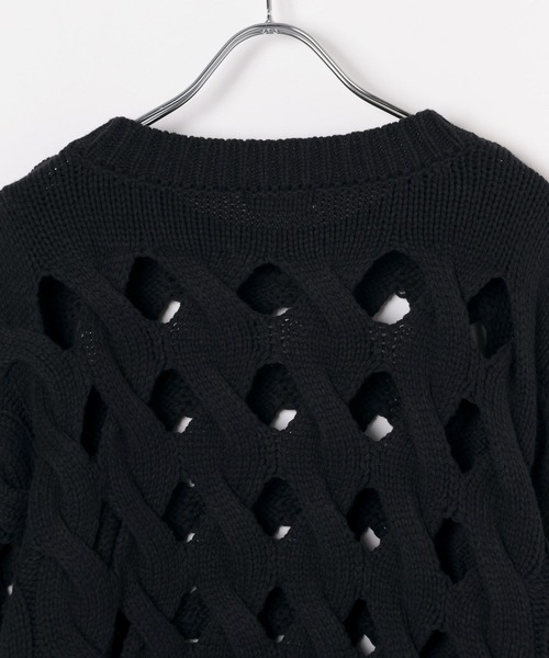 LEPSIM（レプシィム）の「3.5ゲージショートホールプルオーバー　133101（ニット/セーター・レディース・パープル/ブラック・FREE）」の4枚目の写真