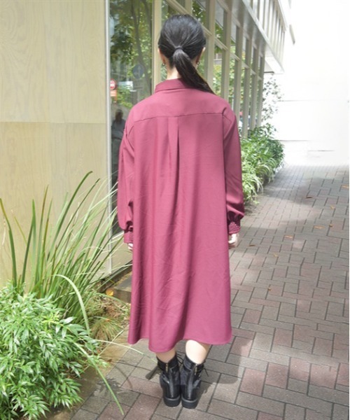 axes femme(アクシーズファム)の「スカーフ切替シャツワンピース(シャツワンピース・レディース・ワイン/ブラック/グリーン・FREE)」の6枚目の写真