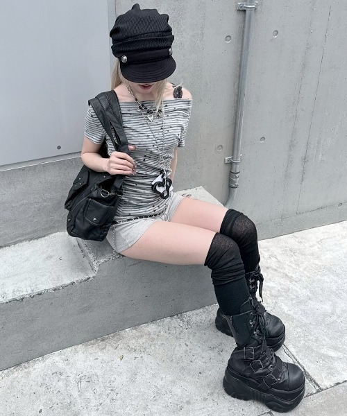 Never mind the XU / Chikashitsu+（ネバーマインド ザ エックスユー / チカシツプラス）の「【nmtc+】2way coating pocket shoulder bag / 【エヌエムティーシープラス】ツーウェイコーティングポケットショルダーバッグ＜着用動画あり＞（ショルダーバッグ・メンズ・ブラック・ONE SIZE）」の21枚目の写真