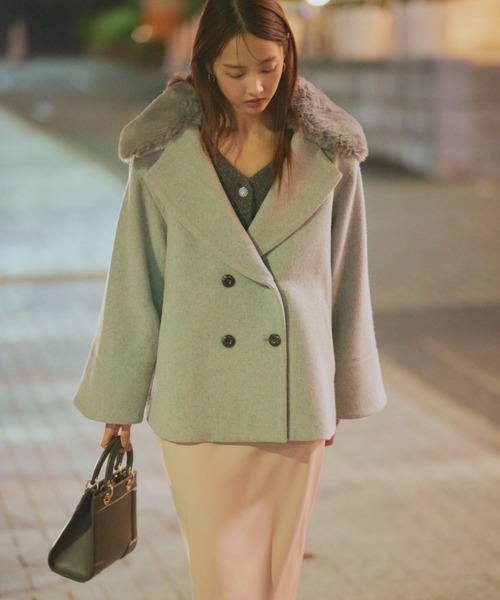 SNIDEL（スナイデル）の「パフハンドルバッグ（ショルダーバッグ・レディース・ダークグレー/ブラック/ライトベージュ/ライトブルー・FREE）」の5枚目の写真