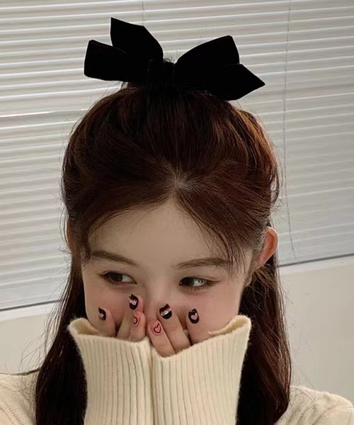 Nia(ニア)の「Nia(ニア)/2set BIGリボンヘアピン(ヘアピン・レディース・レッド/ブラック・FREE)」の8枚目の写真