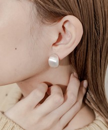 SMELLY | プックリメタルマットイヤリング(イヤリング)