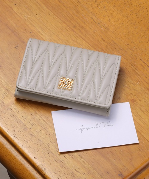 ALTROSE（アルトローズ）の「名刺ケース 名刺入れ カードケース キルティング ロージア（名刺入れ・レディース・ブラック/ピンク/ブルー/グレイッシュベージュ/アイボリー/グレー/ライトイエロー/ライトグリーン・FREE）」の3枚目の写真