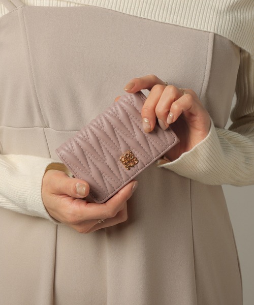 ALTROSE（アルトローズ）の「名刺ケース 名刺入れ カードケース キルティング ロージア（名刺入れ・レディース・ブラック/ピンク/ブルー/グレイッシュベージュ/アイボリー/グレー/ライトイエロー/ライトグリーン・FREE）」の18枚目の写真