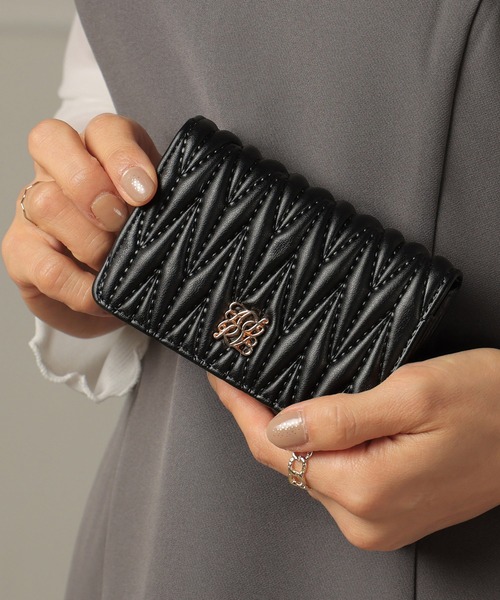 ALTROSE（アルトローズ）の「名刺ケース 名刺入れ カードケース キルティング ロージア（名刺入れ・レディース・ブラック/ピンク/ブルー/グレイッシュベージュ/アイボリー/グレー/ライトイエロー/ライトグリーン・FREE）」の20枚目の写真