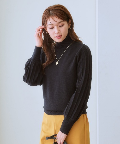 7days Life Styling（セブンデイズライフスタイリング）の「プリーツ風柄ボリューム袖タートルネックニット（毛玉になりにくい・タンブル乾燥OK）（ニット/セーター・レディース・アイボリー/ラベンダー/杢グレー/ブラック・S/M/L/LL/3L）」の3枚目の写真