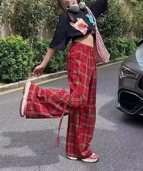 gossip!ロサンゼルス(ゴシップロサンゼルス)の「Y2K ルーズシルエット パンツ チェック柄 ポケット付き(その他パンツ・レディース・レッド/イエロー・L/S/M)」の15枚目の写真