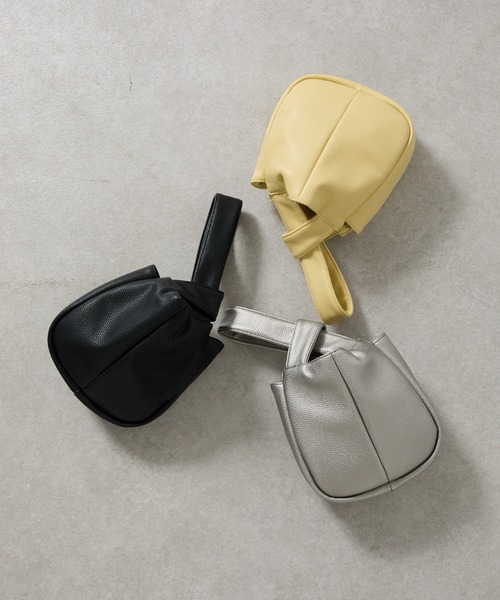 COLONY 2139（コロニートゥーワンスリーナイン）の「ワンハンドルバッグ（ハンドバッグ・レディース・ブラック/シルバー/イエロー・FREE）」の4枚目の写真