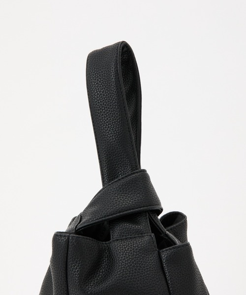 COLONY 2139（コロニートゥーワンスリーナイン）の「ワンハンドルバッグ（ハンドバッグ・レディース・ブラック/シルバー/イエロー・FREE）」の13枚目の写真