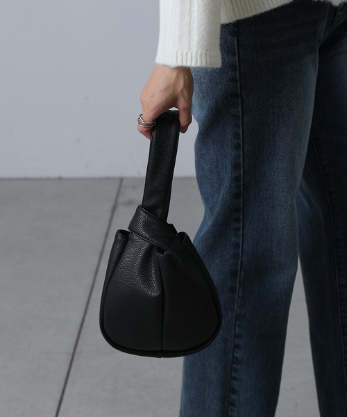 COLONY 2139（コロニートゥーワンスリーナイン）の「ワンハンドルバッグ（ハンドバッグ・レディース・ブラック/シルバー/イエロー・FREE）」の16枚目の写真