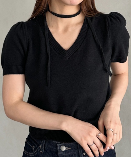 MYMOOD.（マイムード）の「【取り外し可能リボン付き】Vネック半袖ニット（ニット/セーター・レディース・ブルー/アイボリー/ブラック/ピンク・FREE）」の12枚目の写真