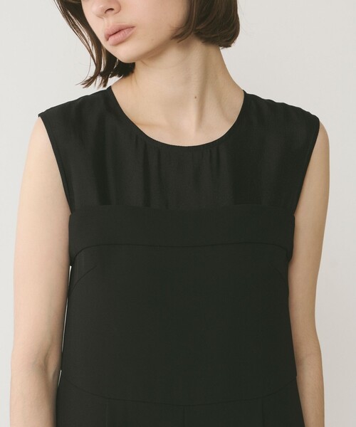 GRACE CONTINENTAL（グレースコンチネンタル）の「オーガン切替サロペ（つなぎ/オールインワン・レディース・ブラック/グレー・36/38）」の6枚目の写真