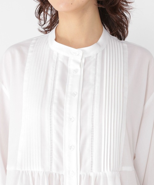 studio CLIP（スタディオクリップ）の「しわになりにくい柔らか華やぎブラウス[プラスサイズあり]《オケージョン2025》（シャツ/ブラウス・レディース・オフホワイト/クリーム/ライトブルー・FREE/ﾌﾘｰ(L)）」の10枚目の写真