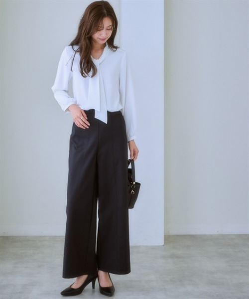 セール】ストレッチパウダーサテンボウタイブラウス（しわになりにくい