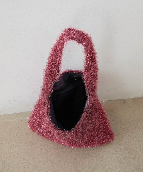 EFOLE（エフォル）の「【ZOZO限定】Glitter knit mini bag / ラメニット ミニバッグ（ショルダーバッグ・レディース・ブラック/シルバー/ピンク・FREE）」の7枚目の写真
