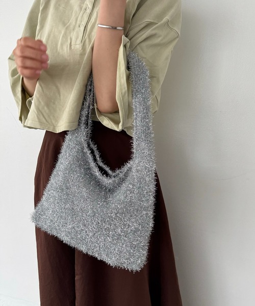 EFOLE（エフォル）の「【ZOZO限定】Glitter knit mini bag / ラメニット ミニバッグ（ショルダーバッグ・レディース・ブラック/シルバー/ピンク・FREE）」の21枚目の写真
