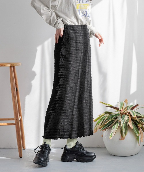 LOWRYS FARM（ローリーズファーム）の「ミニシャーリングタイトスカート　293649（スカート・レディース・ブルー/ブラック/アイボリー/ブラウン・FREE）」の21枚目の写真