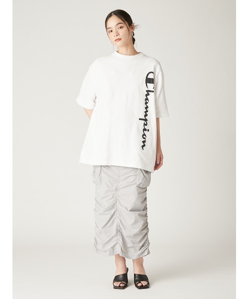tシャツ 「Champion」ピグメントロゴビッグＴシャツ レディース Champion】ピグメントロゴビッグTシャツ(カットソー)｜トップス