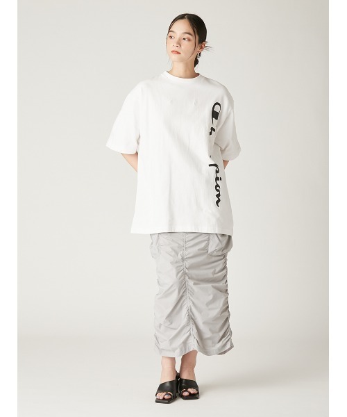 tシャツ 「Champion」ピグメントロゴビッグＴシャツ レディース Champion】ピグメントロゴビッグTシャツ(カットソー)｜トップス