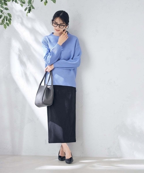 a.v.v（アーヴェヴェ）の「ソフトフェイクレザートート（トートバッグ・レディース・アイボリー/チャコールグレー・38）」の8枚目の写真