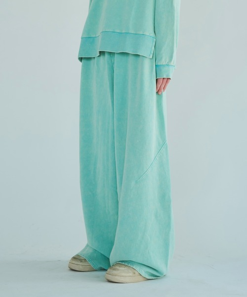 CAMPHOR WOOD（カンファーウッド）の「sunfade super wide baggy sweat pants / サンフェード加工スーパーワイドバギースウェットパンツ（スウェットパンツ・メンズ・ターコイズブルー/ブラック・SMALL/MEDIUM/LARGE）」の12枚目の写真