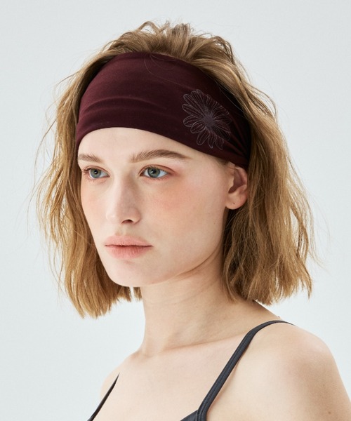 Mardi Mercredi(マルディメクルディ)の「BEURRE ULTIMATE COMFORT wide headband theflower / ブール アルティメット コンフォート ワイド ヘッドバンド ザフラワー(ヘアバンド・レディース・ベージュ/ピンク/カーキ/ネイビー/ブラック系その他/チャコール/ダークブルー/モカ/チャコールグレー/バーガンディー・FREE)」の10枚目の写真