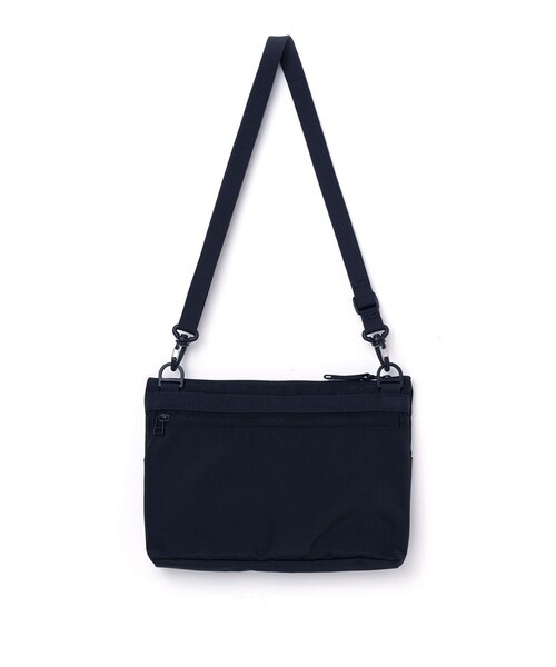 AIGLE（エーグル）の「撥水 サコッシュ ショルダーバッグ（ショルダーバッグ・レディース・ブラック/モスグリーン・FREE）」の7枚目の写真