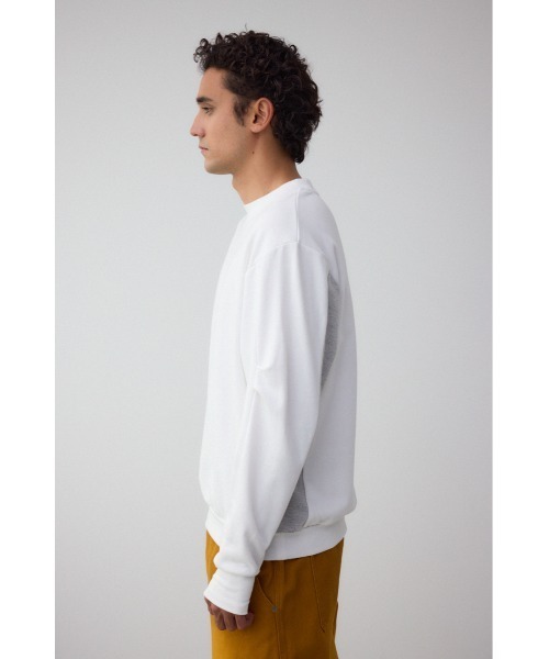 AZUL by moussy（アズールバイマウジー）の「サムホールスウェットトップス（スウェット・メンズ・ホワイト/ブラック/ライトイエロー/杢グレー・MEDIUM/LARGE）」の9枚目の写真