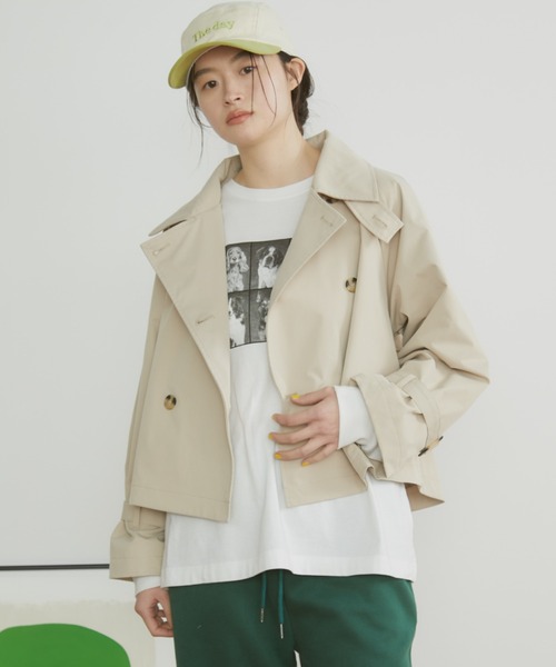 MERLOT（メルロー）の「2WAYキャンディスリーブショートトレンチコート（トレンチコート・レディース・ベージュ・FREE）」の14枚目の写真
