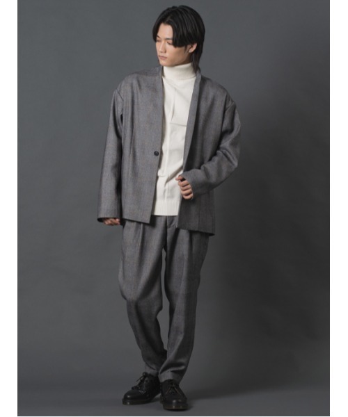 REGIEVO(レジエボ)の「ノーカラーチェックジャケット(ノーカラージャケット・メンズ・ベージュ/グレー・MEDIUM/LARGE/X-LARGE)」の9枚目の写真