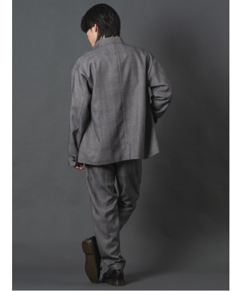 REGIEVO(レジエボ)の「ノーカラーチェックジャケット(ノーカラージャケット・メンズ・ベージュ/グレー・MEDIUM/LARGE/X-LARGE)」の12枚目の写真