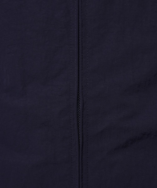 niko and...（ニコアンド）の「【NATOKii(ネイトゥーキー)】ナイロンジップアップジャケット（ナイロンジャケット・メンズ・カーキ/ネイビー・MEDIUM/LARGE）」の13枚目の写真