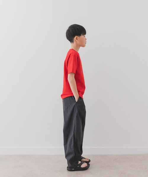 URBAN RESEARCH DOORS（アーバンリサーチドアーズ）の「『WEB/一部店舗限定サイズ』撥水タックワイドパンツ(KIDS)（その他パンツ・キッズ・スミクロ/カーキ・105/150/120/135）」の16枚目の写真