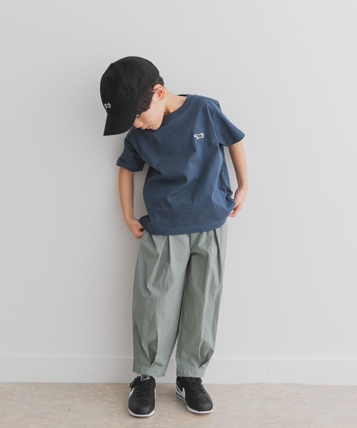 URBAN RESEARCH DOORS（アーバンリサーチドアーズ）の「『WEB/一部店舗限定サイズ』撥水タックワイドパンツ(KIDS)（その他パンツ・キッズ・スミクロ/カーキ・105/150/120/135）」の21枚目の写真