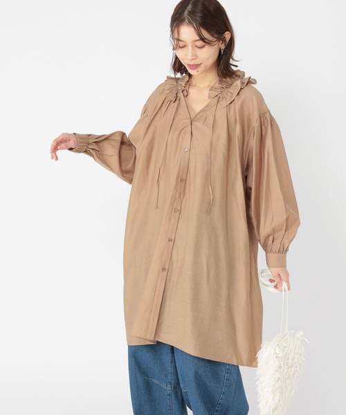 studio CLIP（スタディオクリップ）の「フリルカラーチュニック丈ワンピース（ワンピース・レディース・ネイビー/モカ・FREE）」の4枚目の写真